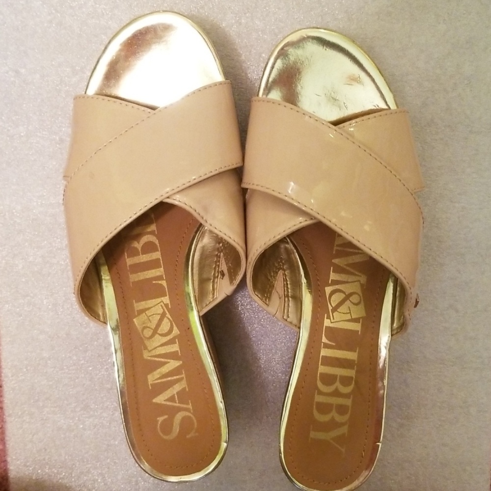 Wedge sandals